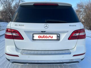 2014 Mercedes-Benz M-Класс 300 III (W166), белый, 3199000 рублей, вид 3