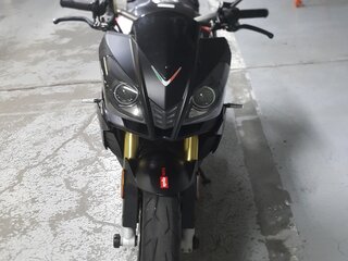 2012 Aprilia Tuono V4, чёрный, 900000 рублей, вид 1