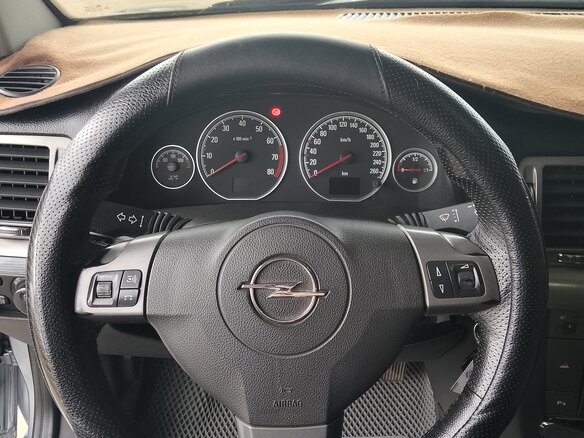 2007 Opel Vectra C Рестайлинг, серебристый, 600000 рублей - вид 7