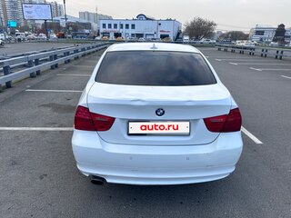 2011 BMW 3 серии 320i V (E90/E91/E92/E93) Рестайлинг, белый, 900000 рублей, вид 4