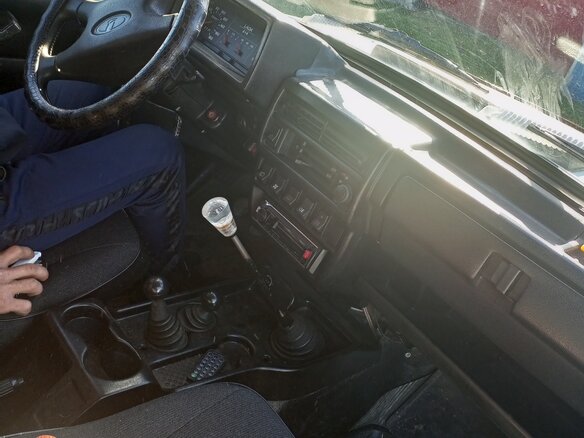 1997 Lada (ВАЗ) 2121 (4x4) I Рестайлинг, белый, 320000 рублей - вид 5