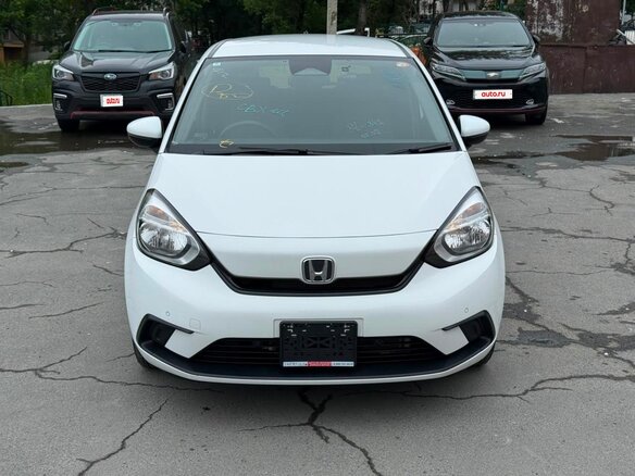2022 Honda Fit IV, белый - вид 1