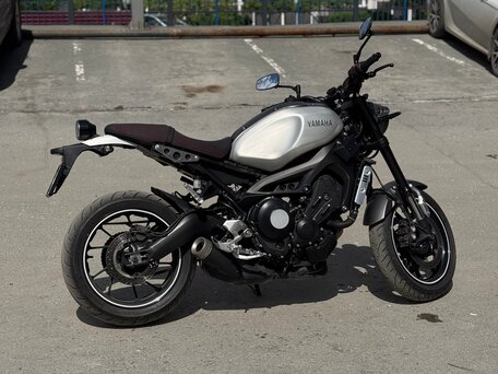 2020 Yamaha XSR900, серебристый, 710000 рублей, вид 5