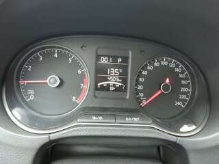 2017 Volkswagen Polo V Рестайлинг, бежевый, 1585000 рублей, вид 3