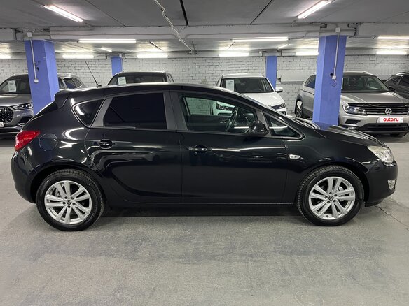 2010 Opel Astra J, чёрный, 649000 рублей - вид 3