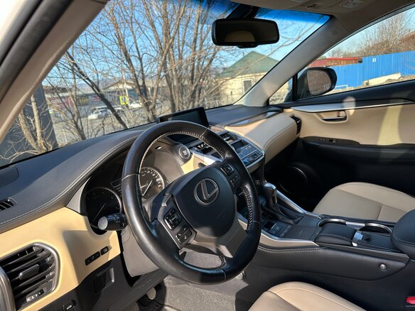 2018 Lexus NX 200 I Рестайлинг, белый, 3550000 рублей - вид 4