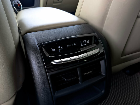 2019 Cadillac XT5 I, красный - вид 30