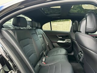 2026 Mercedes-Benz E-Класс 300 VI (W214, S214), чёрный, 9300000 рублей, вид 5