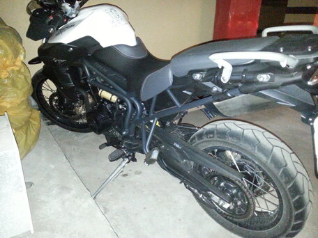 2012 Triumph Tiger 800, белый, 800000 рублей, вид 2