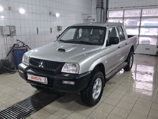 2006 Mitsubishi L200 III, серебристый, 950000 рублей, вид 1