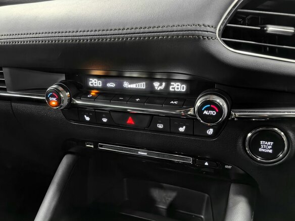 2021 Mazda 3 IV (BP), красный, 2080000 рублей - вид 15