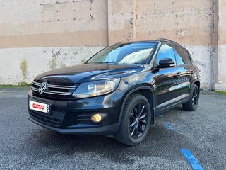2016 Volkswagen Tiguan I Рестайлинг, чёрный, 1800000 рублей, вид 2