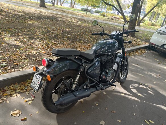 2025 Royal Enfield Shotgun, серый, 530000 рублей - вид 3