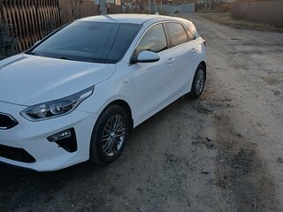 2018 Kia Ceed III, белый, 1580000 рублей, вид 4