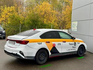 2021 Kia Cerato IV Рестайлинг, красный, 1409000 рублей, вид 4