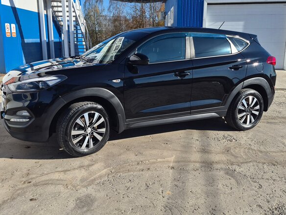 2016 Hyundai Tucson III, чёрный, 1600000 рублей - вид 8