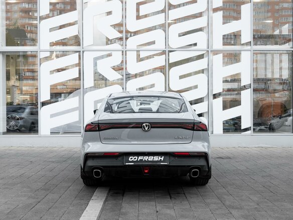 2024 Changan UNI-V I, серый, 2047500 рублей - вид 3