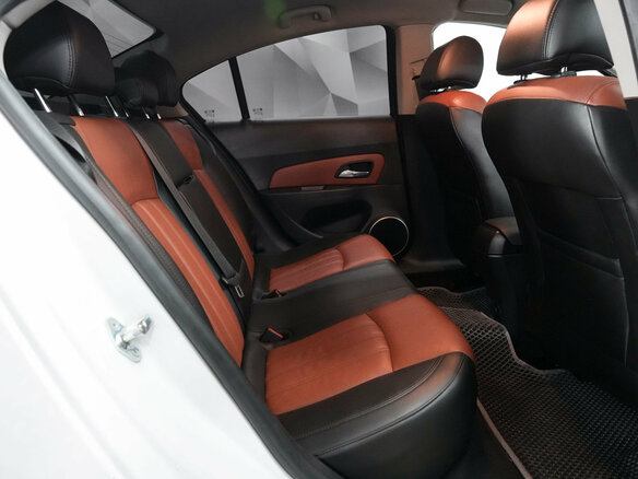 2012 Chevrolet Cruze I, белый, 650000 рублей - вид 12