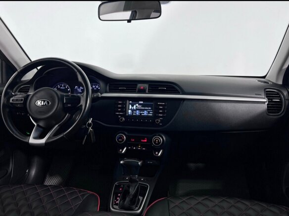 2017 Kia Rio IV, серый - вид 6