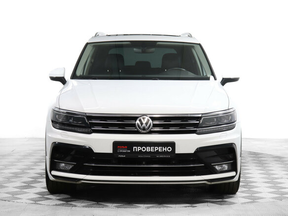 2018 Volkswagen Tiguan II, белый - вид 1