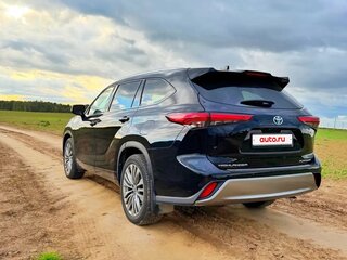 2021 Toyota Highlander IV (XU70), чёрный, 4650000 рублей, вид 2