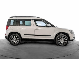 2015 Skoda Yeti I Рестайлинг, белый, 1275000 рублей, вид 4