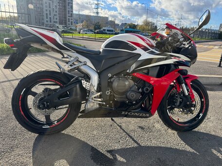 2008 Honda CBR 600RR, красный, 690000 рублей, вид 3