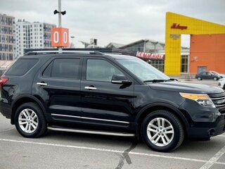 2014 Ford Explorer V, чёрный, 1550000 рублей, вид 2