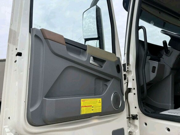 2023 Dongfeng DFH 4271, белый, 6966000 рублей - вид 9