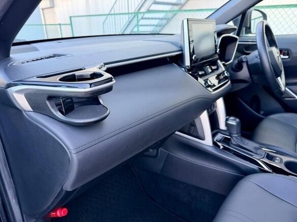 2023 Toyota Corolla Cross I, чёрный, 2170000 рублей - вид 16