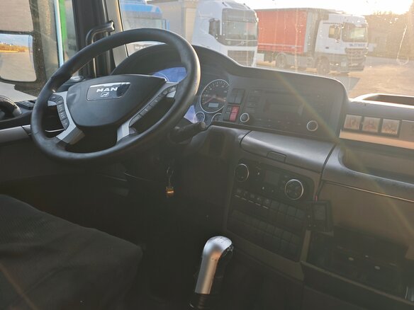 2010 MAN TGX, голубой, 4200000 рублей - вид 7