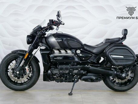 2021 Triumph Rocket 3, чёрный, 1949000 рублей, вид 2
