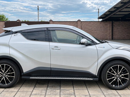2017 Toyota C-HR I, серый, 2600000 рублей, вид 2