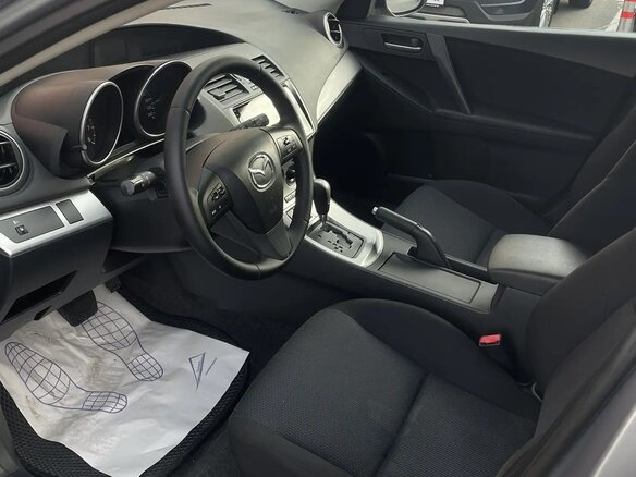 2010 Mazda 3 II (BL), серебристый, 890000 рублей - вид 11