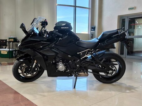 2022 Suzuki GSX-S 1000 GT, чёрный, 1130000 рублей, вид 2
