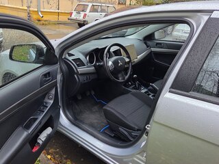 2012 Mitsubishi Lancer X Рестайлинг, серебристый, 1200000 рублей, вид 4