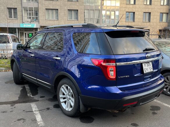 2012 Ford Explorer V, синий, 1650000 рублей - вид 5