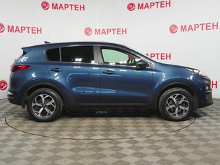 2021 Kia Sportage IV Рестайлинг, синий, 2198000 рублей, вид 4