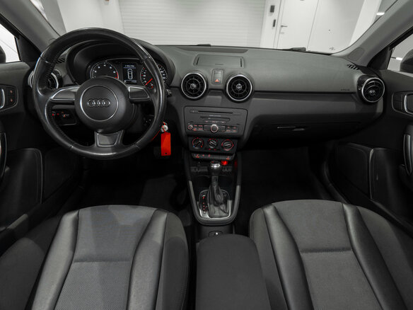 2012 Audi A1 I (8X), коричневый, 990000 рублей - вид 6