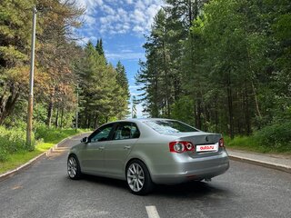 2008 Volkswagen Jetta V, серебристый, 870000 рублей, вид 4