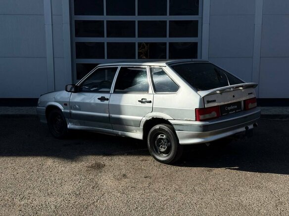 2005 Lada (ВАЗ) 2114, серебристый, 130000 рублей - вид 2