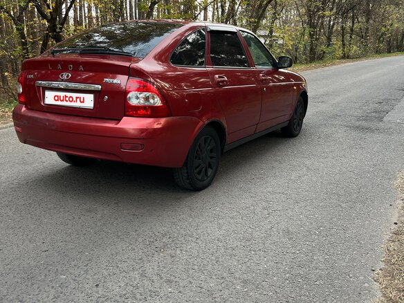2008 Lada (ВАЗ) Priora I, красный, 215000 рублей - вид 4