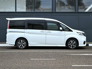 2020 Honda Stepwgn Spada V Рестайлинг, белый, 2439000 рублей, вид 5