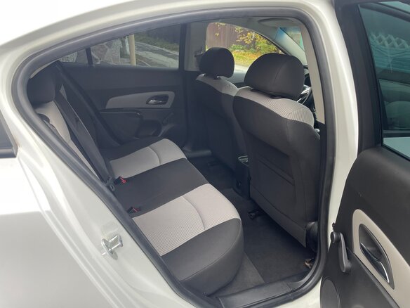 2011 Chevrolet Cruze I, белый, 460000 рублей - вид 18