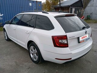 2019 Skoda Octavia III (A7) Рестайлинг, белый, 1900000 рублей, вид 4