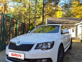 2014 Skoda Superb DSG II Рестайлинг, белый, 1350000 рублей, вид 1