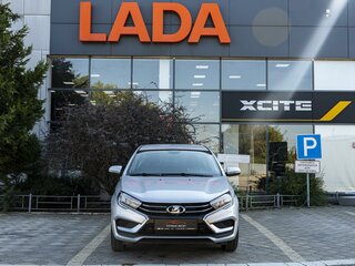 2026 Lada (ВАЗ) Vesta I Рестайлинг (NG), серебристый, 1705000 рублей, вид 4