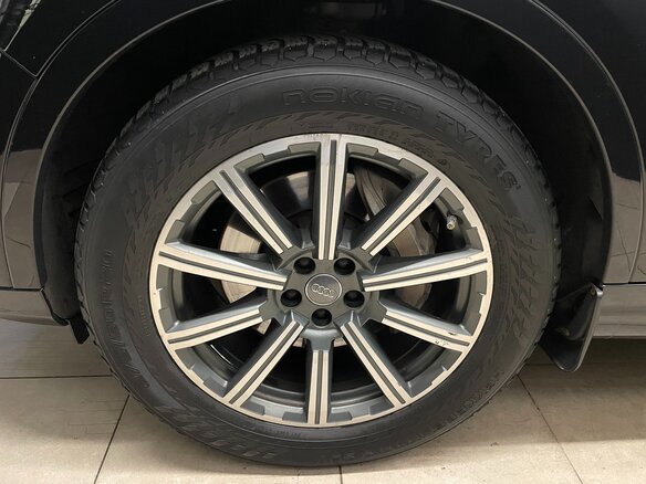 2015 Audi Q7 II (4M), чёрный, 2800000 рублей - вид 3