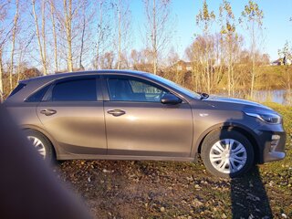 2020 Kia Ceed III, серый, 1500000 рублей, вид 3
