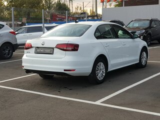 2017 Volkswagen Jetta VI Рестайлинг, белый, 1399000 рублей, вид 4